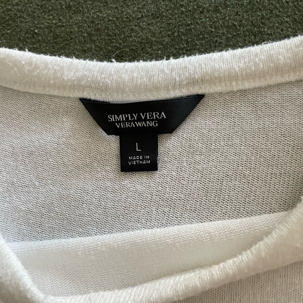 White Long Sleeve • L